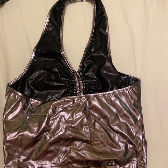 Cape Clique halter top - Picture 3 of 3